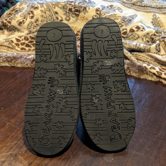 Women's Bear paws sz6 boots - Picture 7 of 10